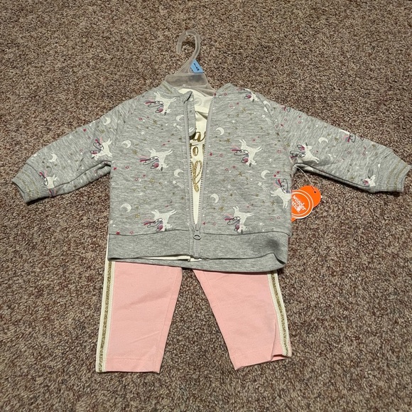 Infant Girls 3pc Outfit Size 3/6 Months - Picture 1 of 2